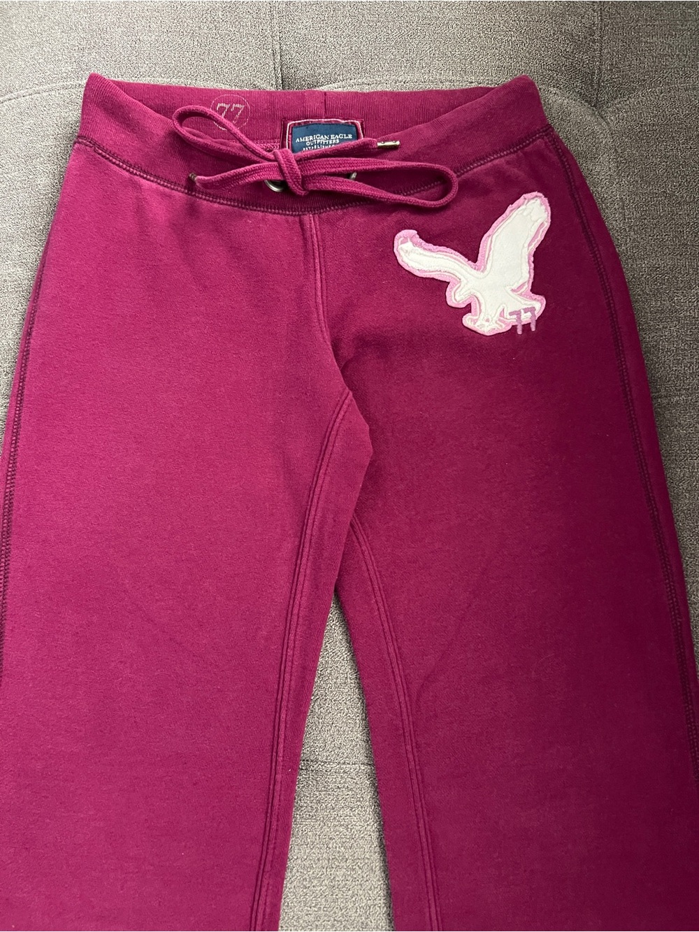 American Eagle Outfitters Magenta Jogger Pants with White Eagle Patch - Picture 2 of 5